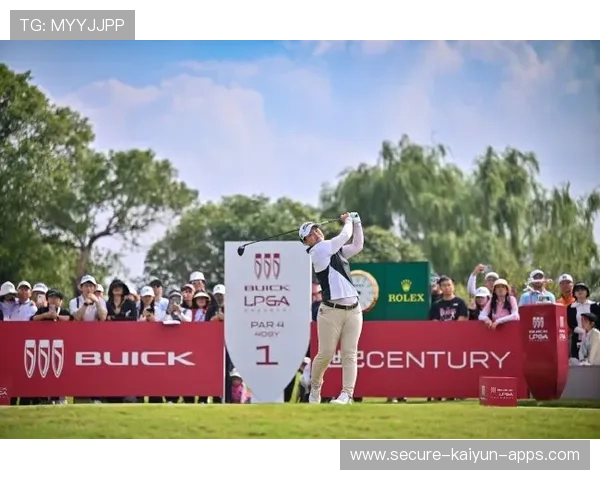 从总统家族到世界赛场，高尔夫成为新的政治名片？